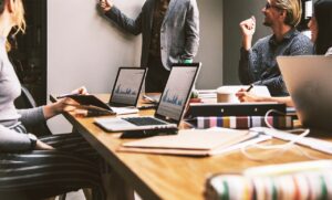 ビジネスコーチの更新が必要な理由とその効果とは？